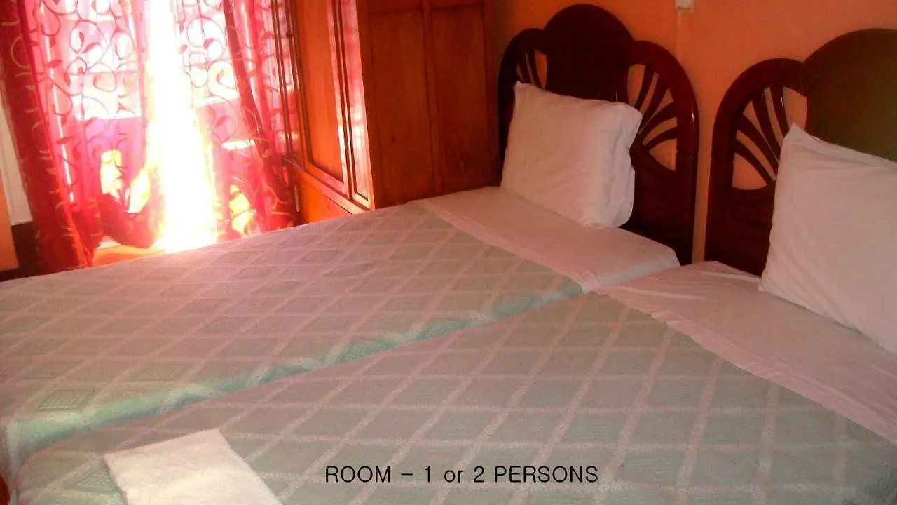 Guest house Pensao Iberica Hotel Lisbon Portugal